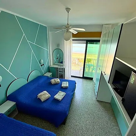 Hotel Royal 4*